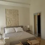 Carra Manna בית הארחה 4*