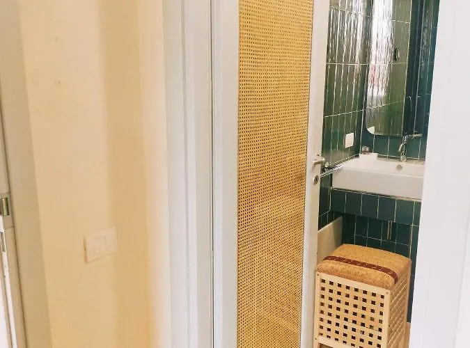 Carra Manna Pensionat 4*